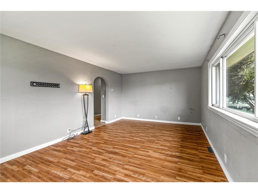 257 E Mckinley Avenue Fall Creek WI 54742 6805518 image10