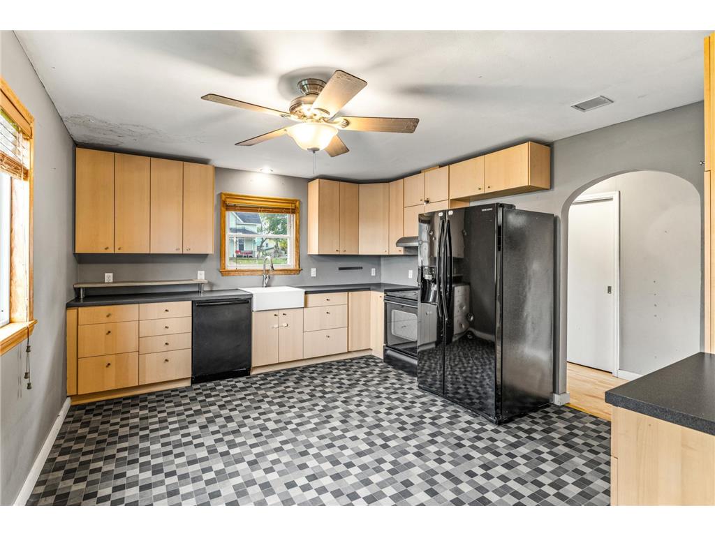 257 E Mckinley Avenue Fall Creek WI 54742 6805518 image11