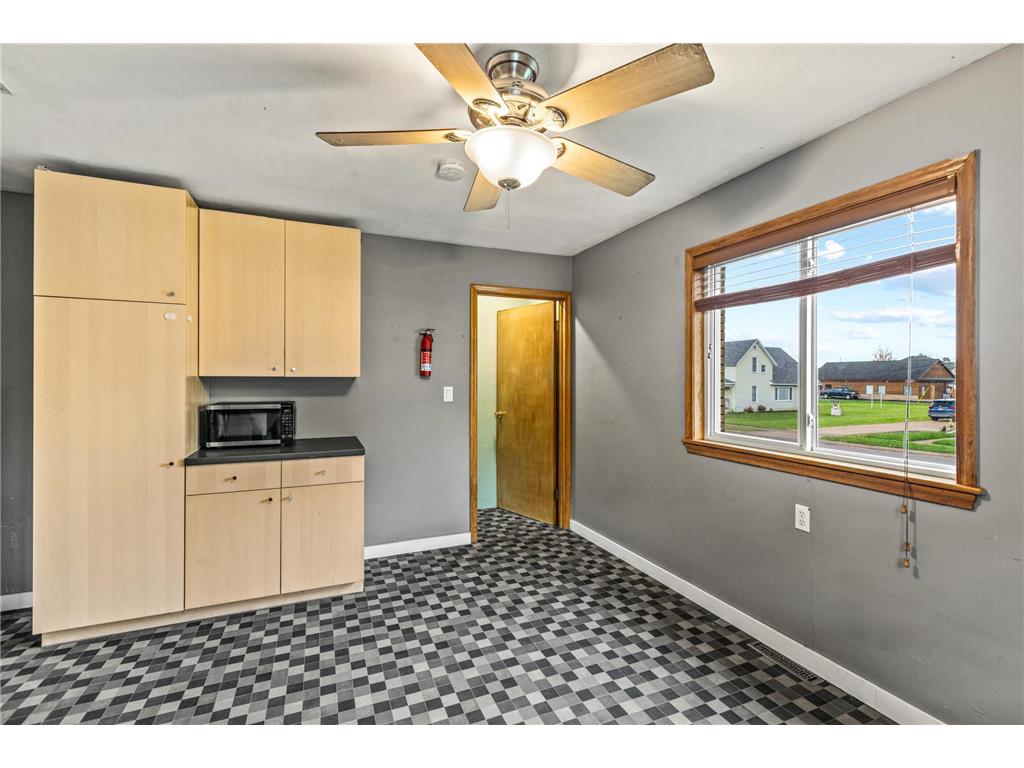 257 E Mckinley Avenue Fall Creek WI 54742 6805518 image14