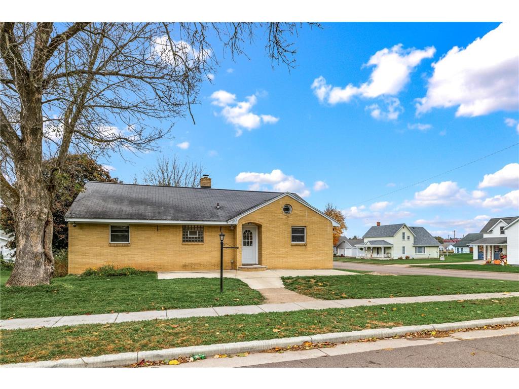 257 E Mckinley Avenue Fall Creek WI 54742 6805518 image3