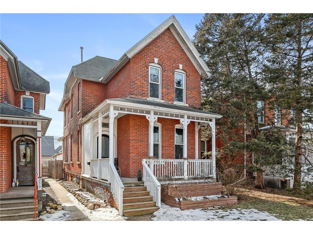 257 E Wabasha Street Winona MN 55987 7021671 image2