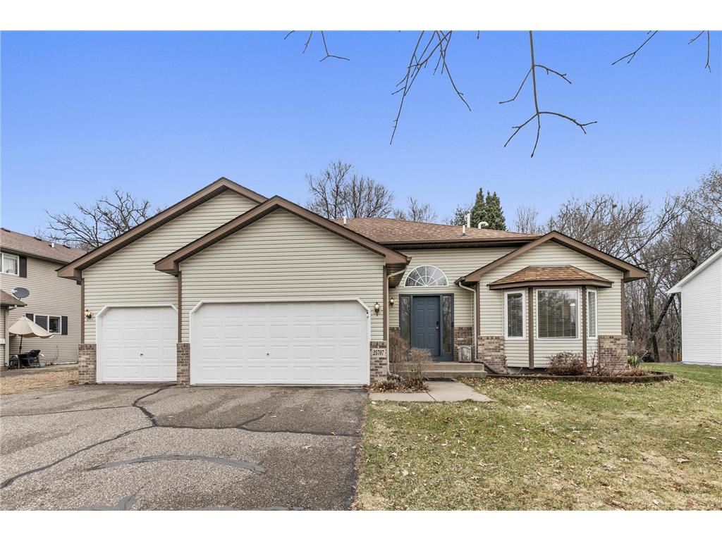 25707 Goldfinch Avenue Wyoming MN 55092 7029317 image1