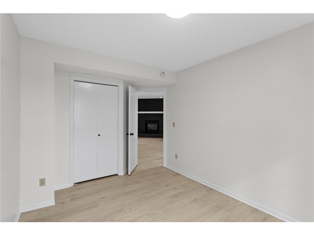 2571 Nemitz Avenue E Maplewood MN 55119 7017444 image18