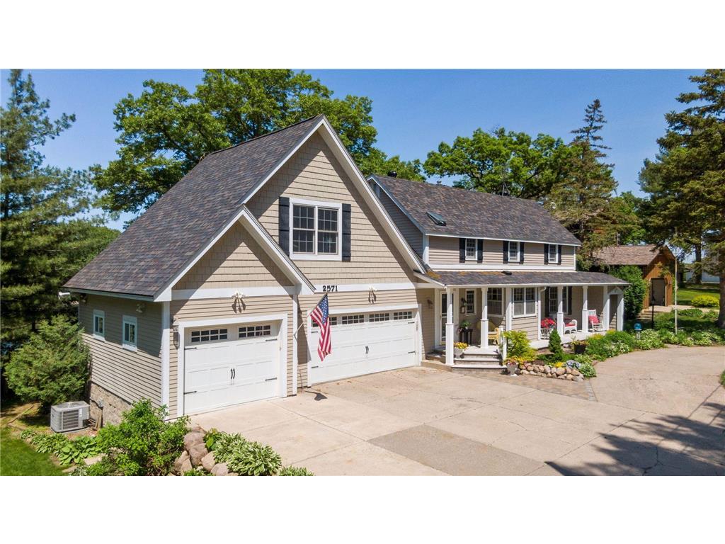 2571 Poplar Avenue North Saint Paul MN 55109 - Silver 6387754 image1