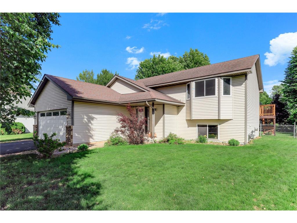 25719 Freeport Avenue Wyoming MN 55092 7095401 image1