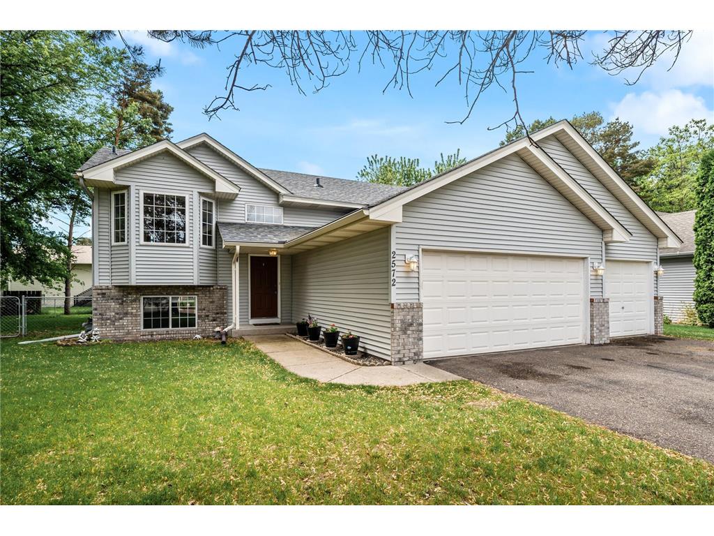 2572 91st Lane NE Blaine MN 55449 6725914 image1