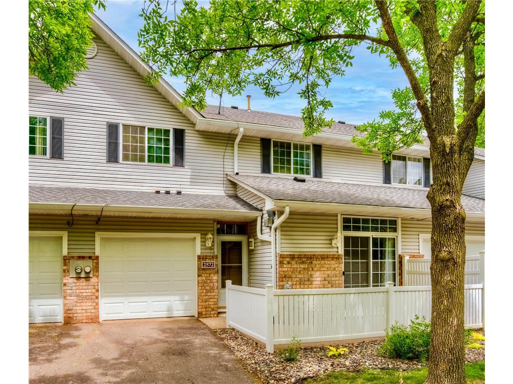 2572 Mallard Drive, Woodbury, MN, 55125 MLS 6203719 Edina Realty