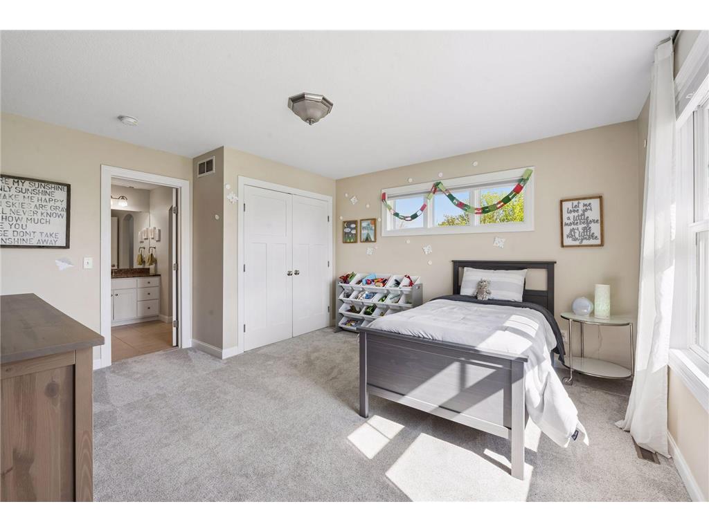 25735 Highview Avenue Farmington MN 55024 - Vermillion River 7109609 image32