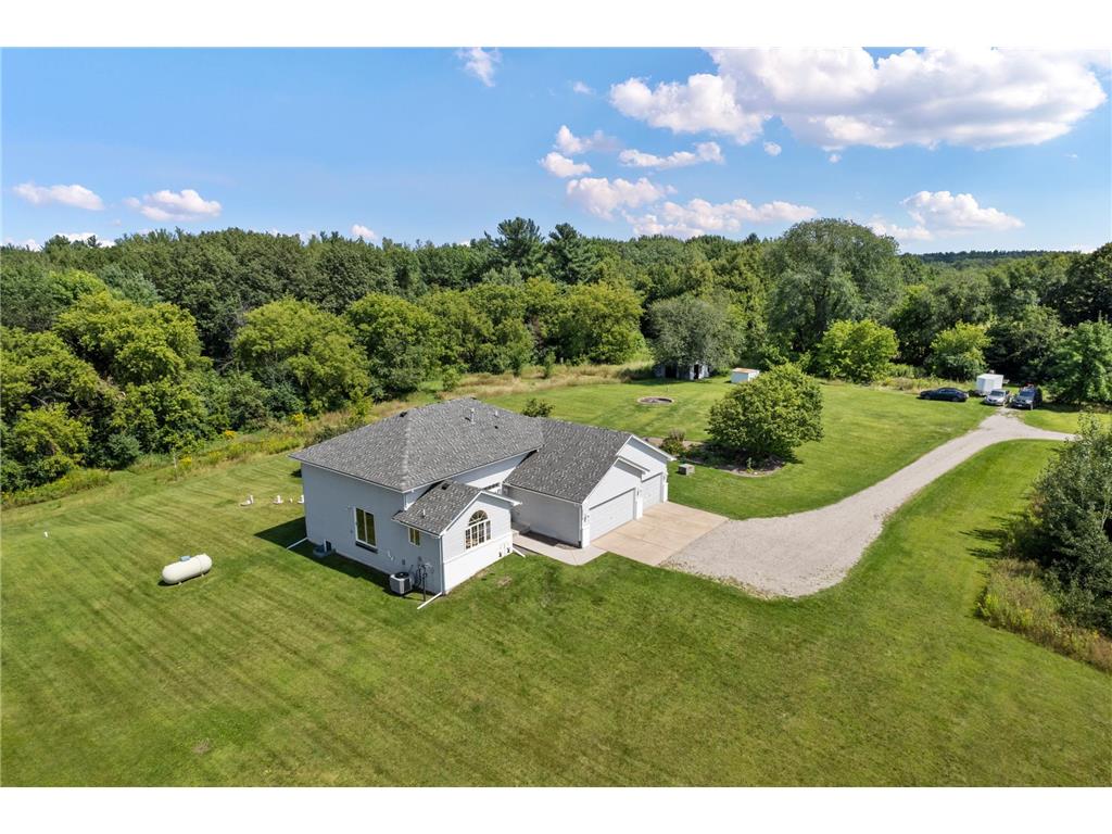 2574 125th Avenue Braham MN 55006 6582572 image1