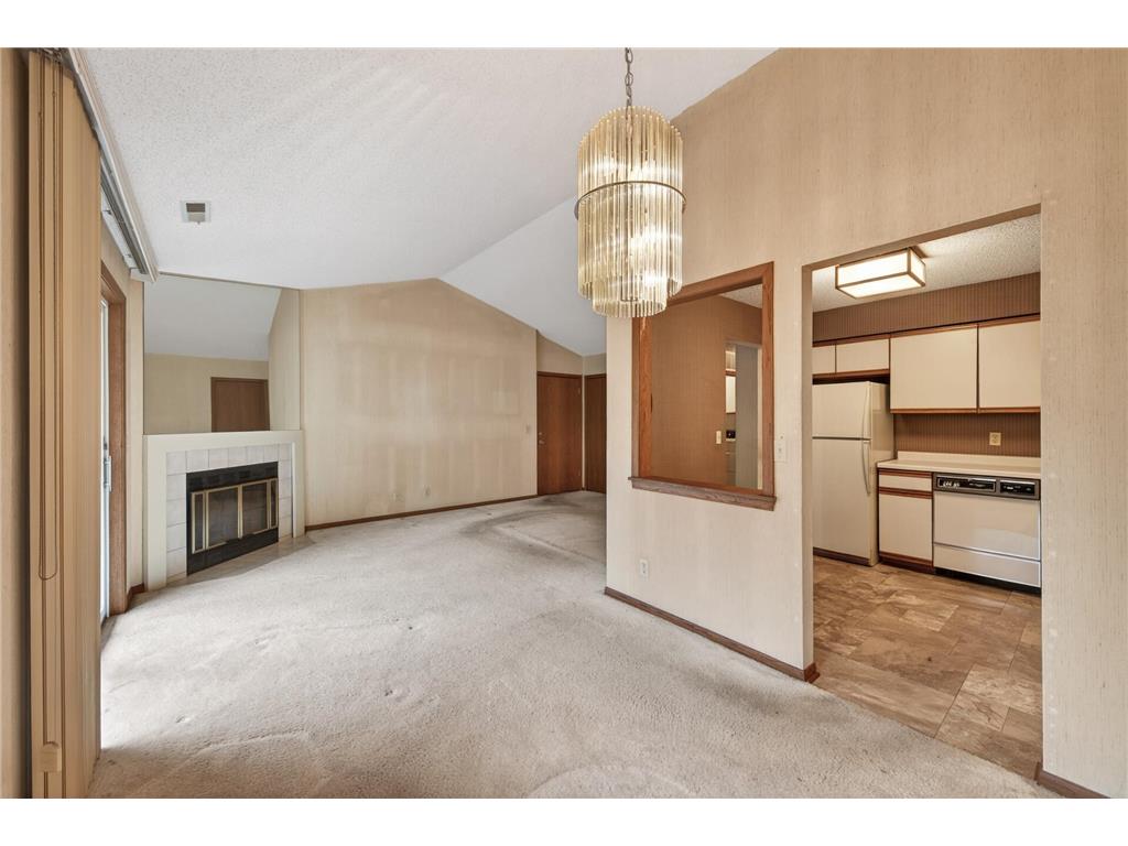2576 Moundsview Drive #7 Mounds View MN 55112 7089099 image12