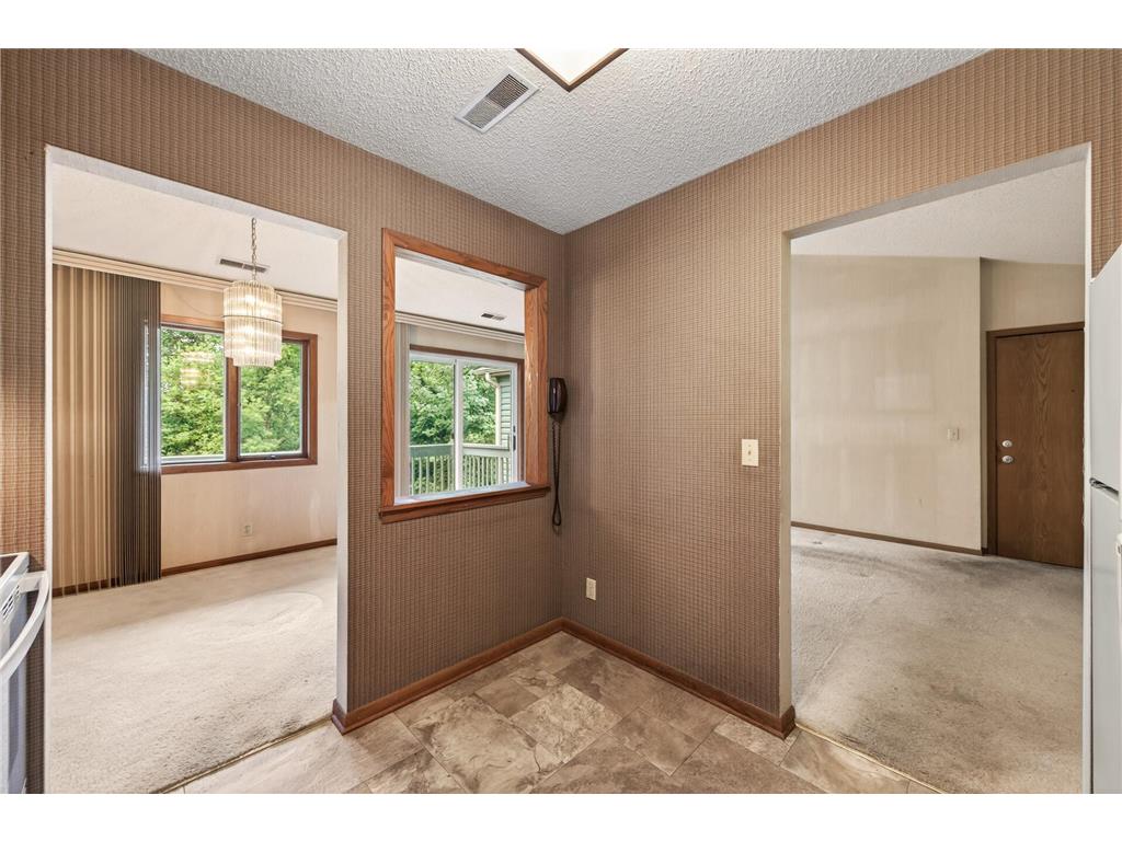 2576 Moundsview Drive #7 Mounds View MN 55112 7089099 image16