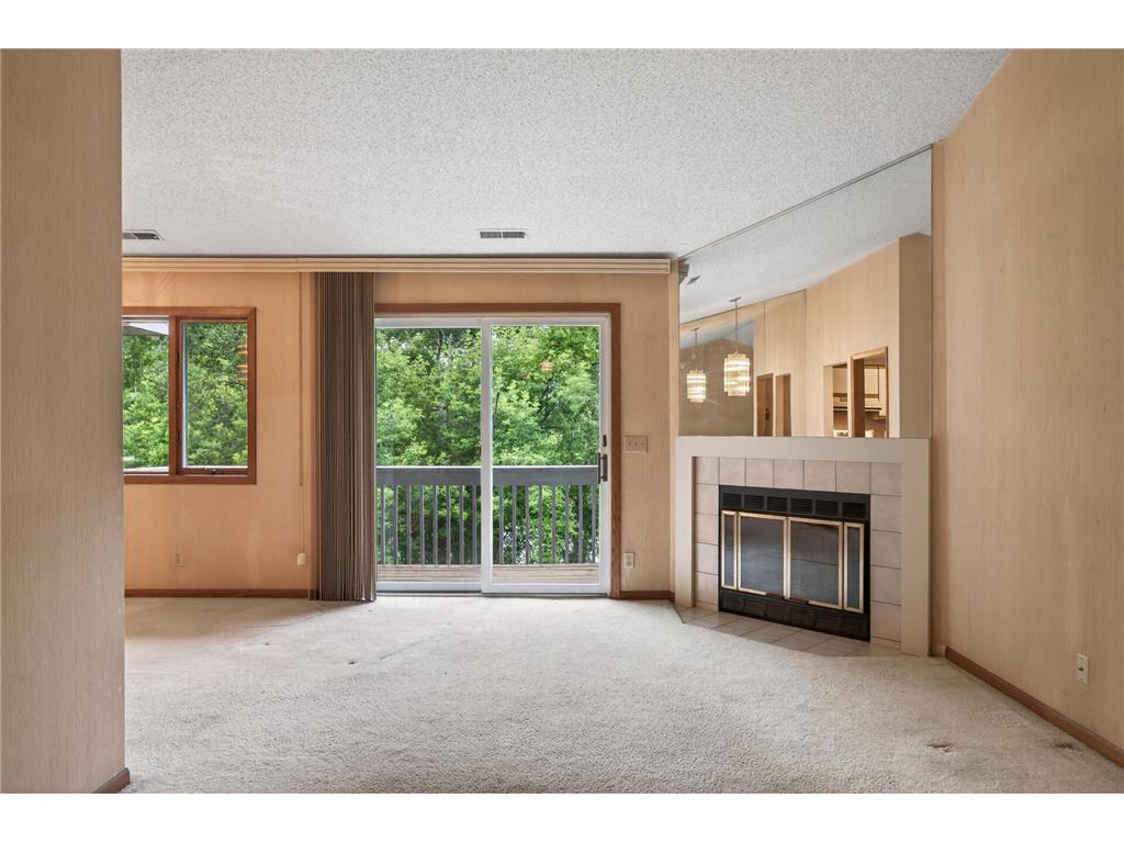 2576 Moundsview Drive #7 Mounds View MN 55112 7089099 image6