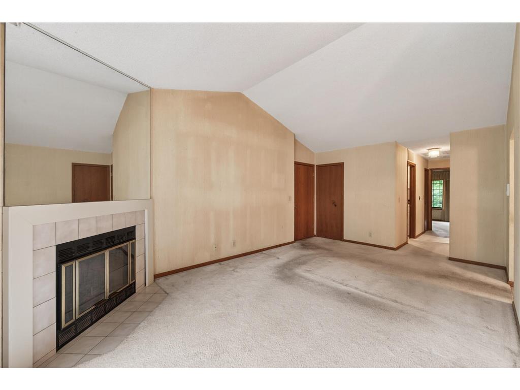 2576 Moundsview Drive #7 Mounds View MN 55112 7089099 image8