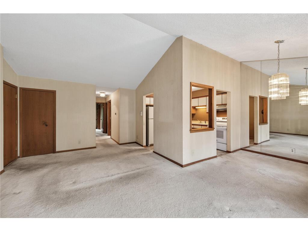 2576 Moundsview Drive #7 Mounds View MN 55112 7089099 image9