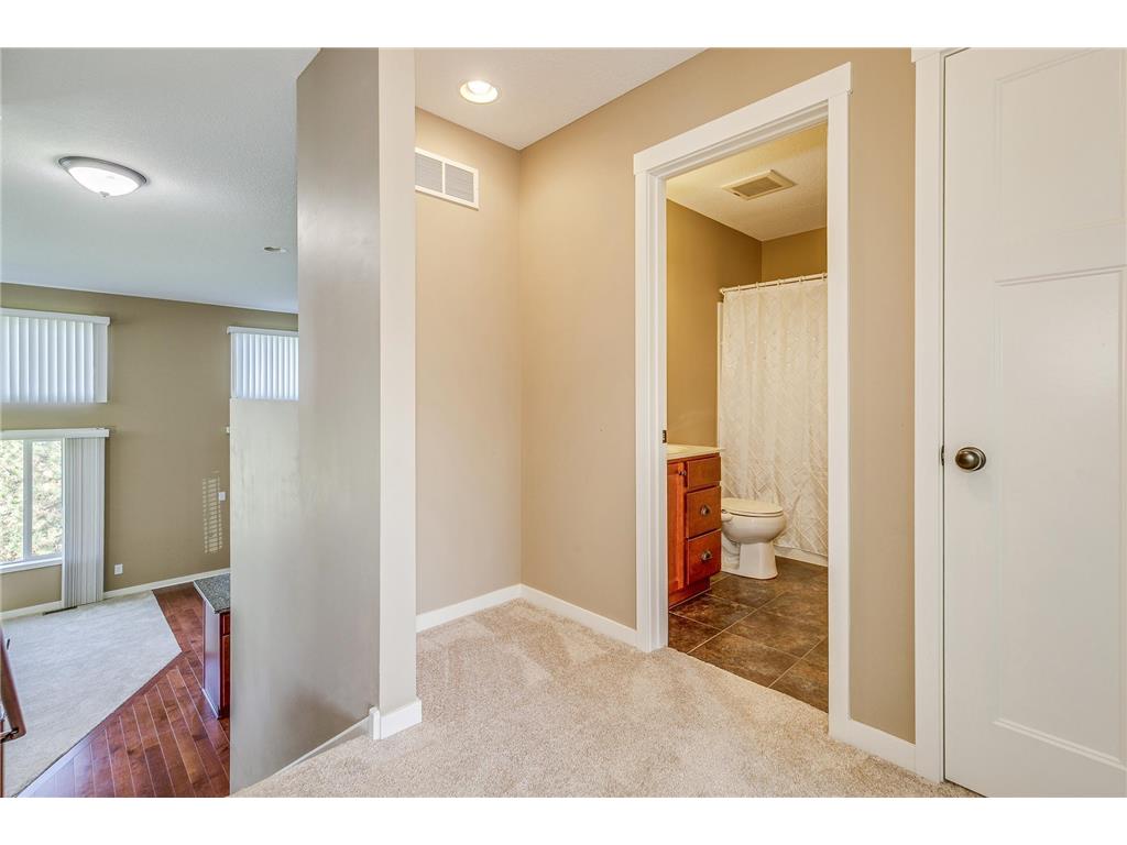 2576 Waterfall Way NW Prior Lake MN 55372 6821030 image21