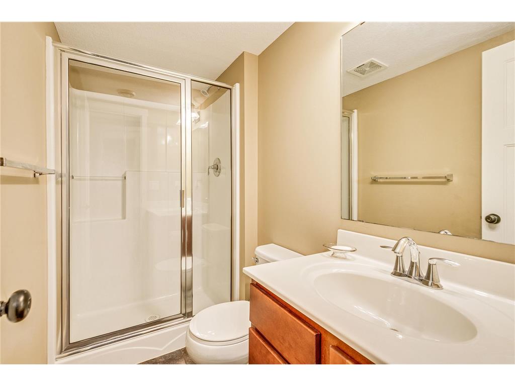 2576 Waterfall Way NW Prior Lake MN 55372 6821030 image25