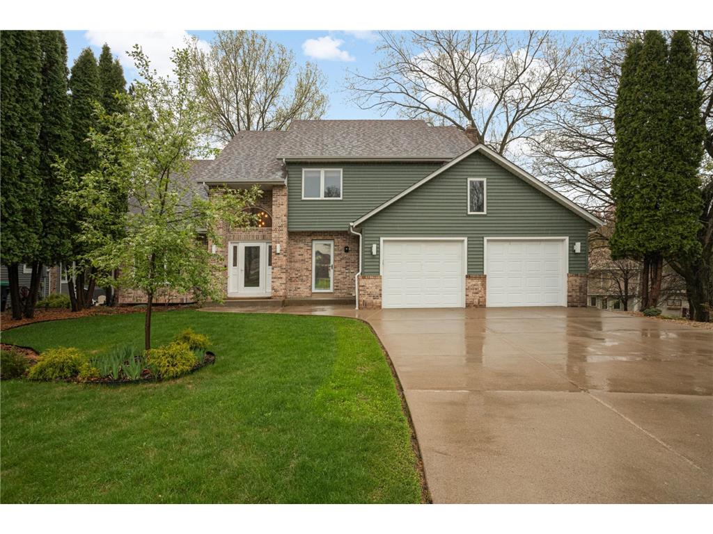 2577 Spirit Drive E North Saint Paul MN 55109 7062618 image1
