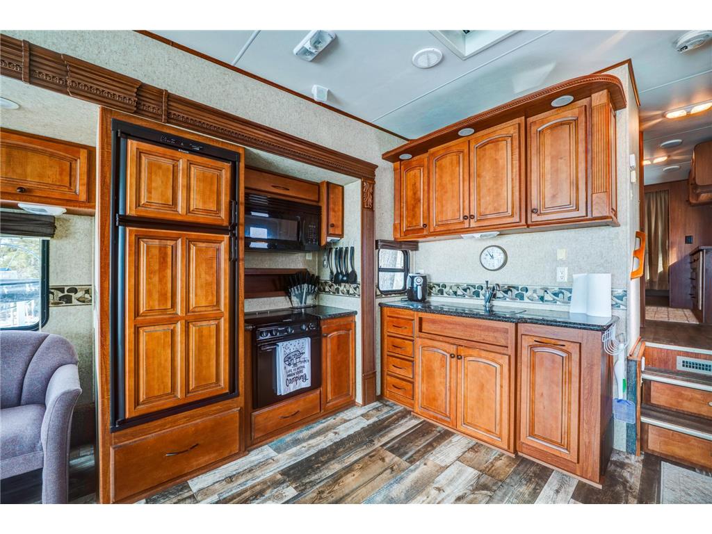 25780 Liliput Lane NE Waskish Twp MN 56685 - Red 7043389 image24