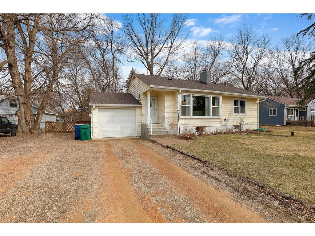 25780 Smithtown Road, Shorewood, MN, 55331 | MLS: 6787626 | Edina Realty