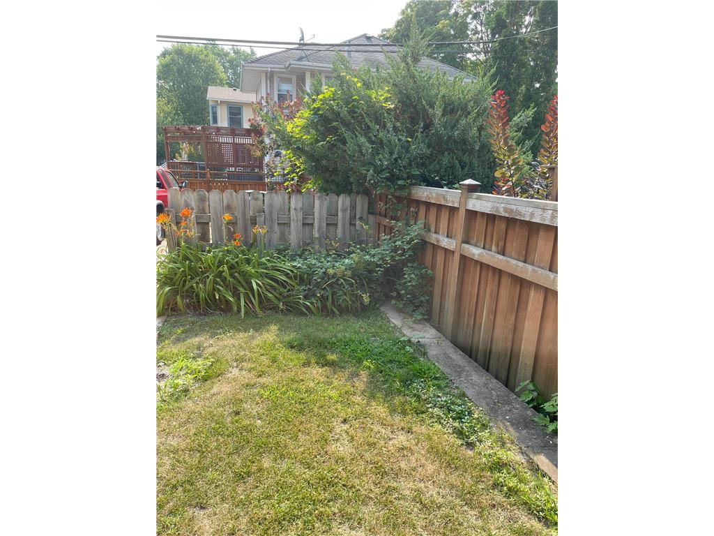 258 Macalester Street Saint Paul MN 55105 7071923 image11