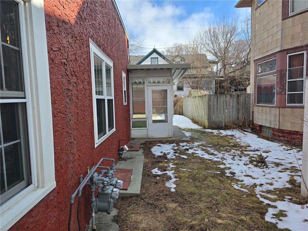 258 Maria Avenue Saint Paul MN 55106 7038924 image48