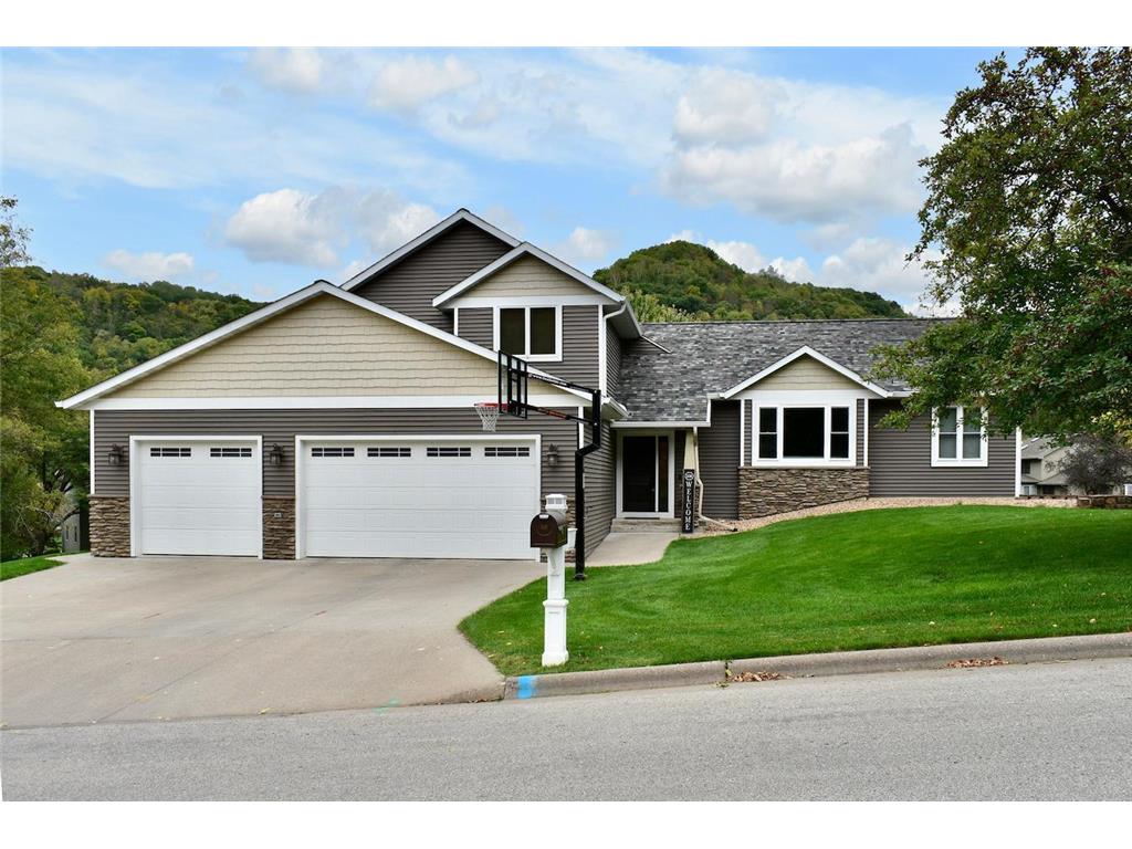 258 Oak Leaf Drive Winona MN 55987 6448749 image1