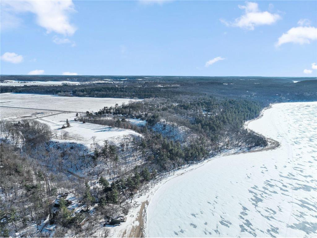 258 Salishan Drive Troy Twp WI 54016 - St Croix River 7061370 image14