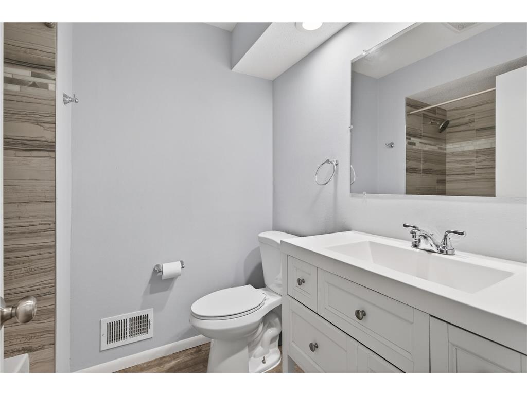 2580 Winfield Avenue Golden Valley MN 55422 7069725 image21
