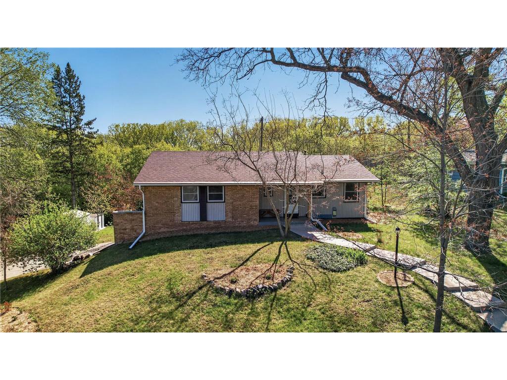 2580 Winfield Avenue Golden Valley MN 55422 7069725 image3