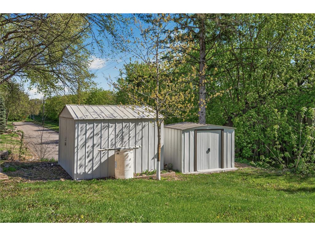 2580 Winfield Avenue Golden Valley MN 55422 7069725 image32