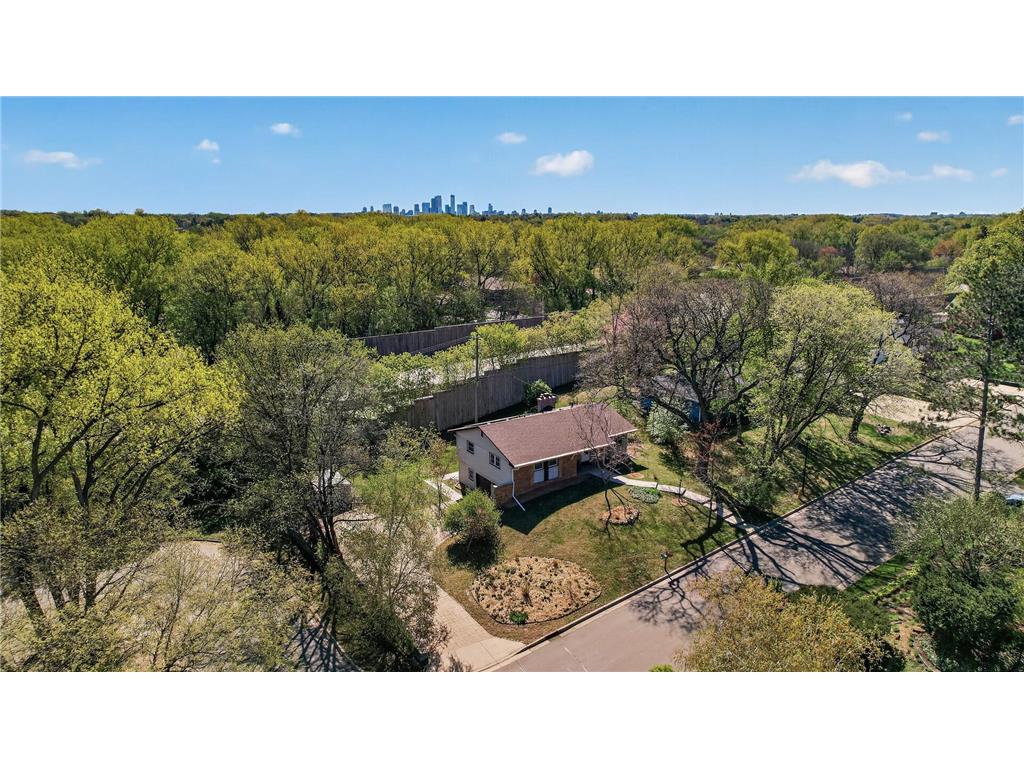 2580 Winfield Avenue Golden Valley MN 55422 7069725 image35
