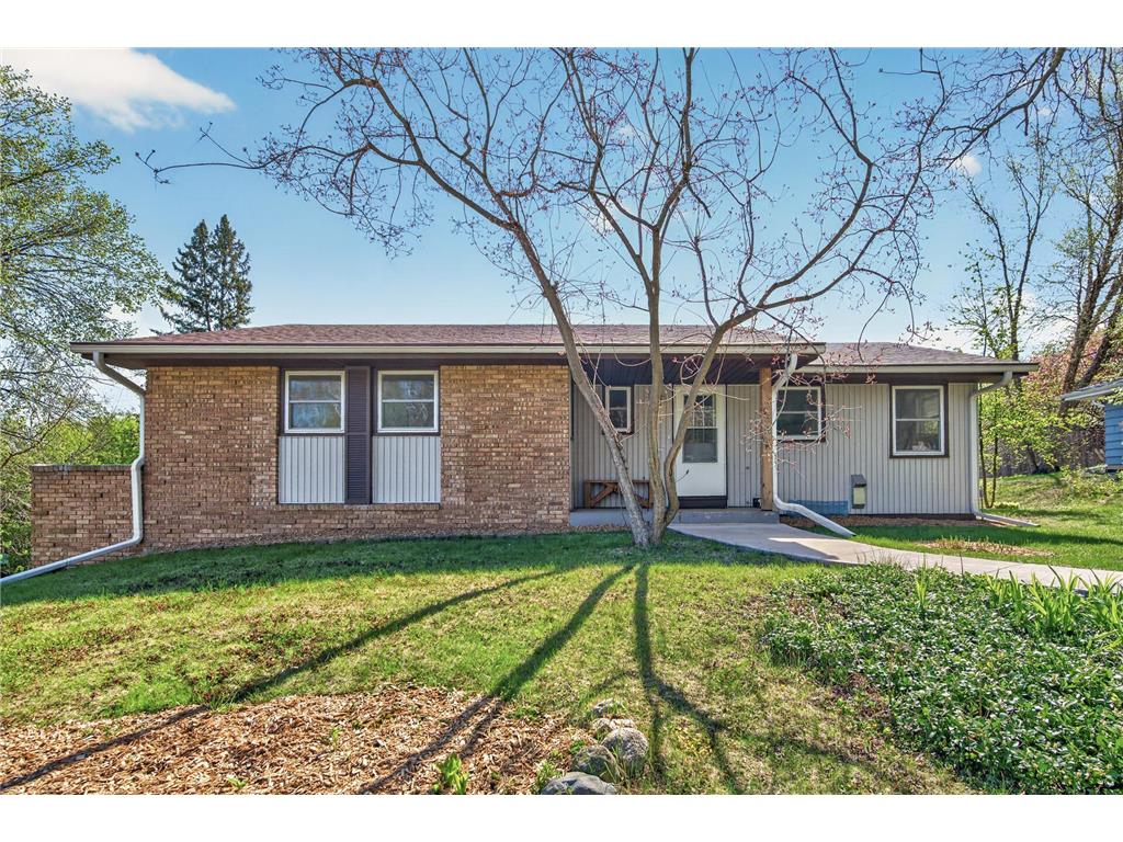 2580 Winfield Avenue Golden Valley MN 55422 7069725 image4