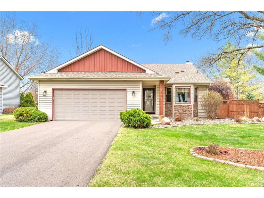2581 Henslow Avenue N Oakdale MN 55128 7056257 image1
