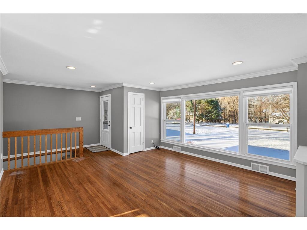 25815 Wild Rose Lane Shorewood MN 55331 6824163 image3