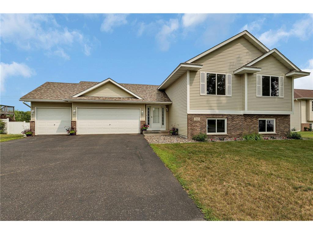 25825 18th Street W Zimmerman MN 55398 6574411 image1
