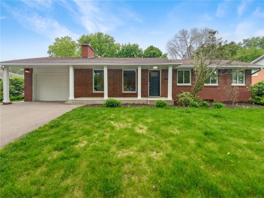 2583 Southlawn Drive Maplewood MN 55109 6538106 image1