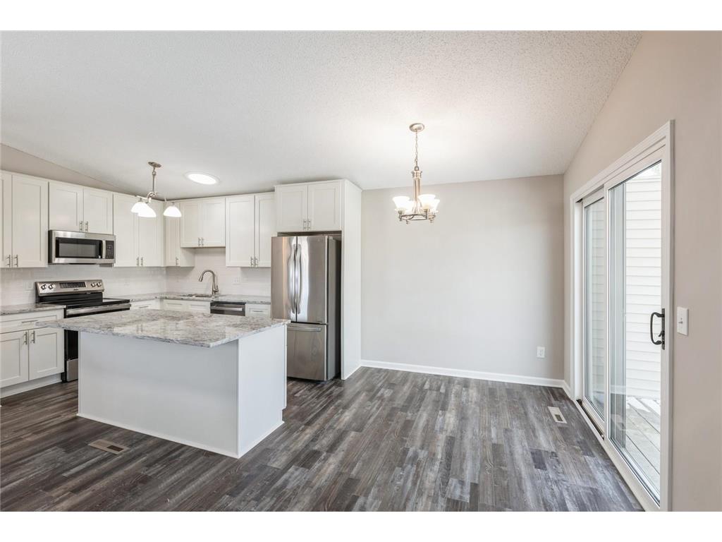 2584 76th Street E Inver Grove Heights MN 55076 6681973 image7