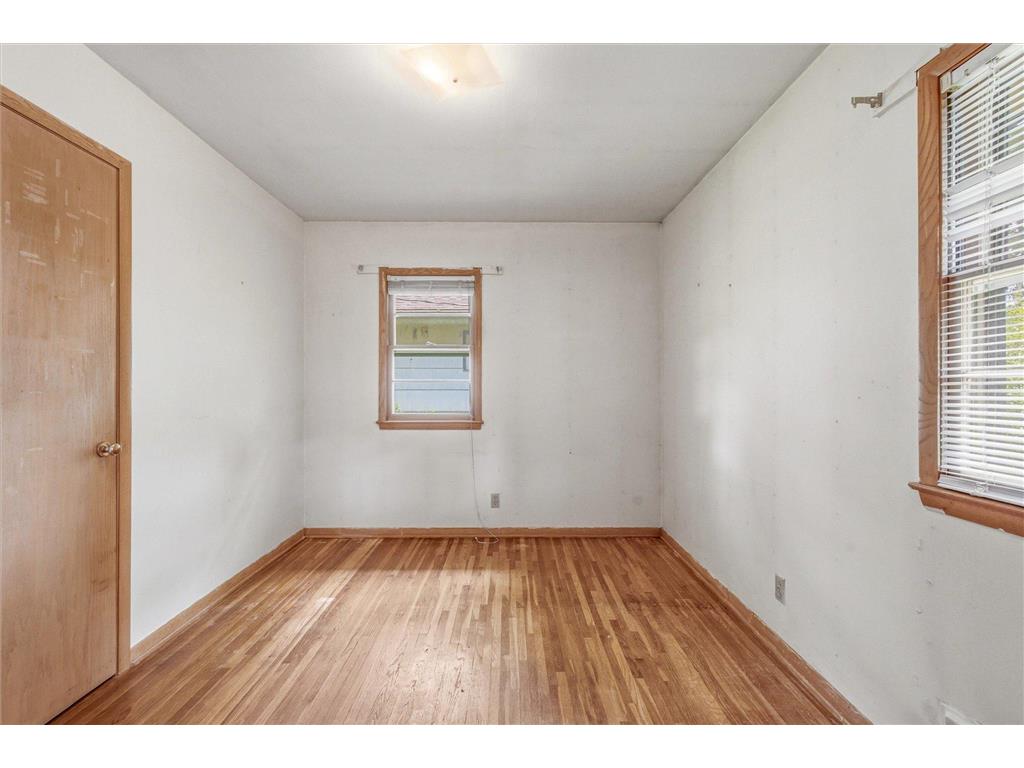 2584 Herschel Street Roseville MN 55113 7100860 image13