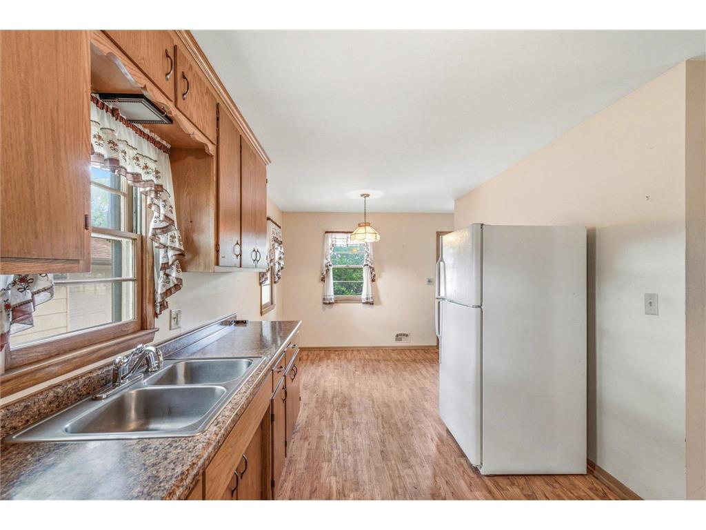 2584 Herschel Street Roseville MN 55113 7100860 image6
