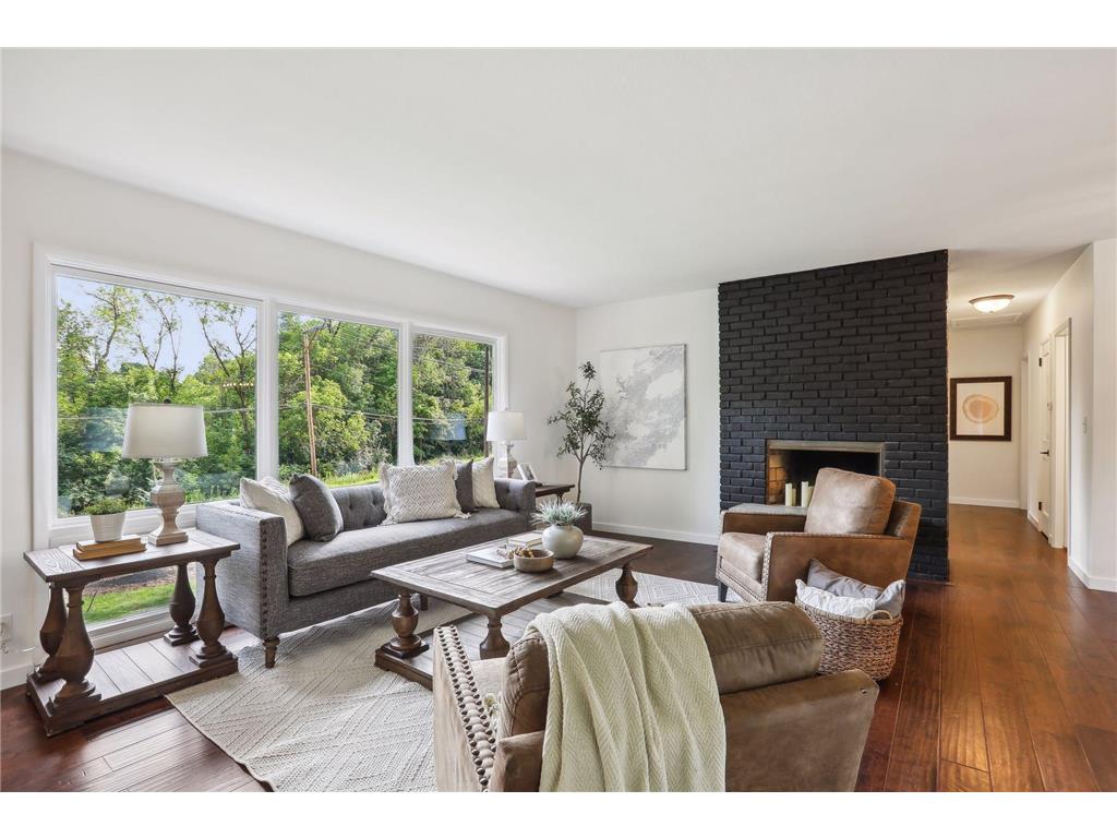 2585 Shadywood Road Orono MN 55331 6598547 image1