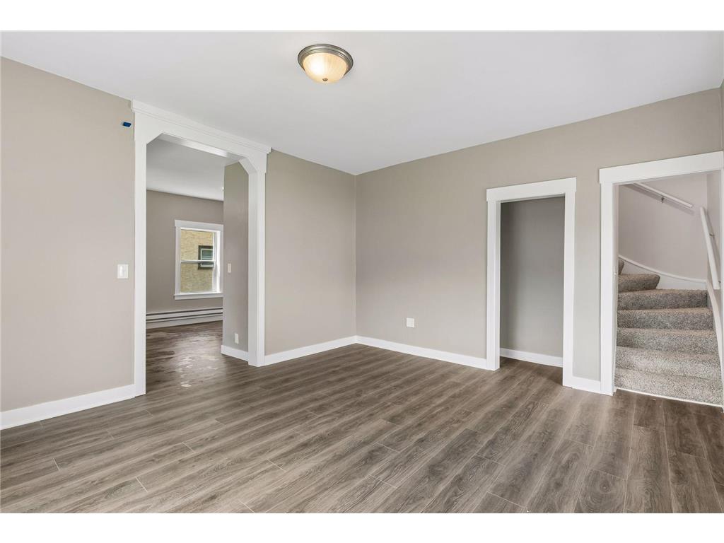 2587 2nd Avenue E North Saint Paul MN 55109 7069042 image10
