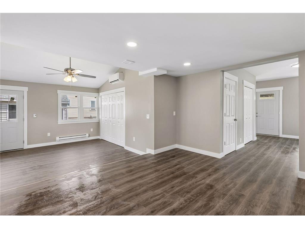2587 2nd Avenue E North Saint Paul MN 55109 7069042 image18
