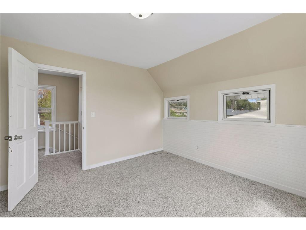2587 2nd Avenue E North Saint Paul MN 55109 7069042 image26
