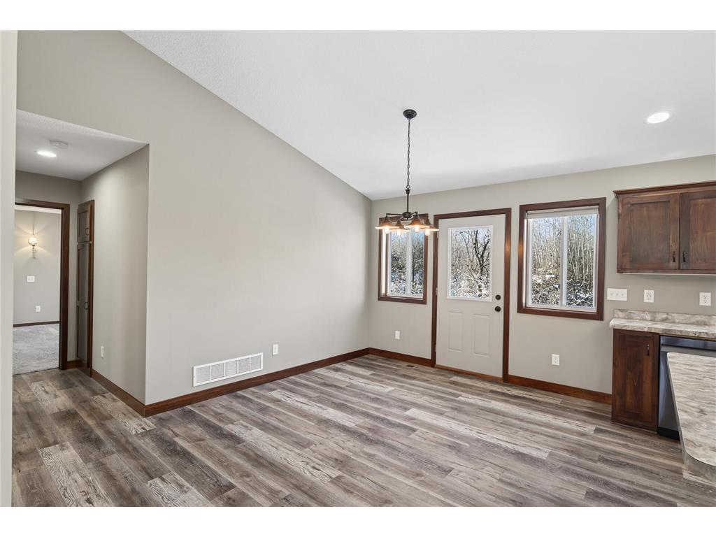 25882 101st Street NW Livonia Twp MN 55398 7002243 image12