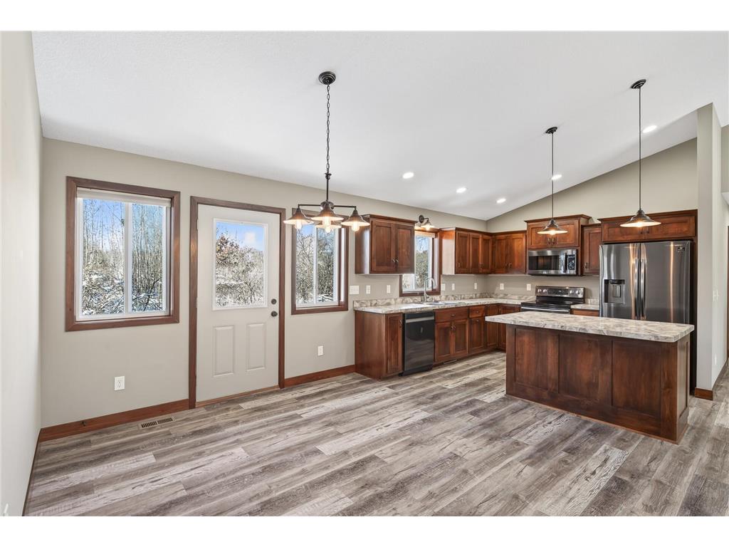 25882 101st Street NW Livonia Twp MN 55398 7002243 image13