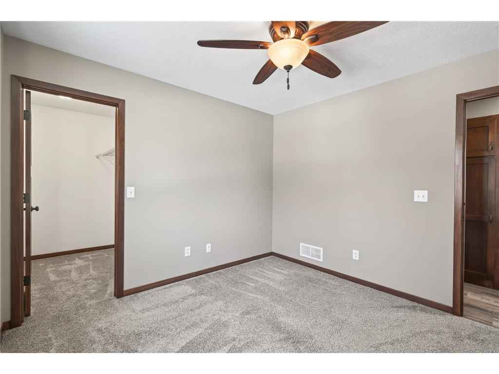 25882 101st Street NW Livonia Twp MN 55398 7002243 image23