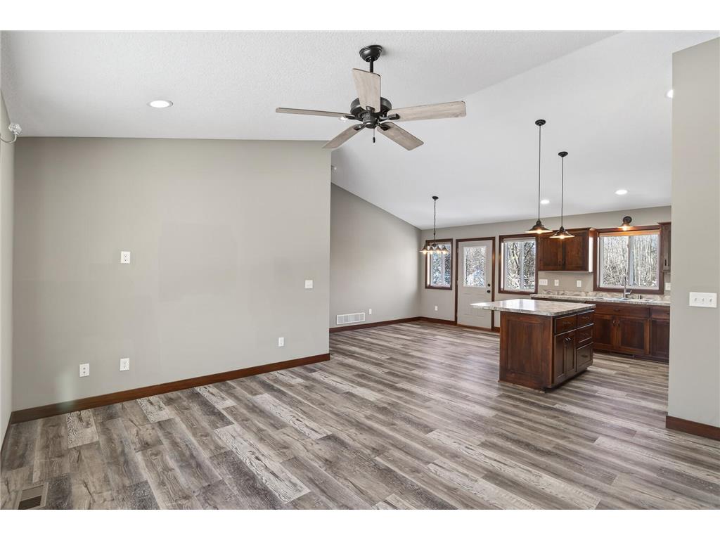 25882 101st Street NW Livonia Twp MN 55398 7002243 image6