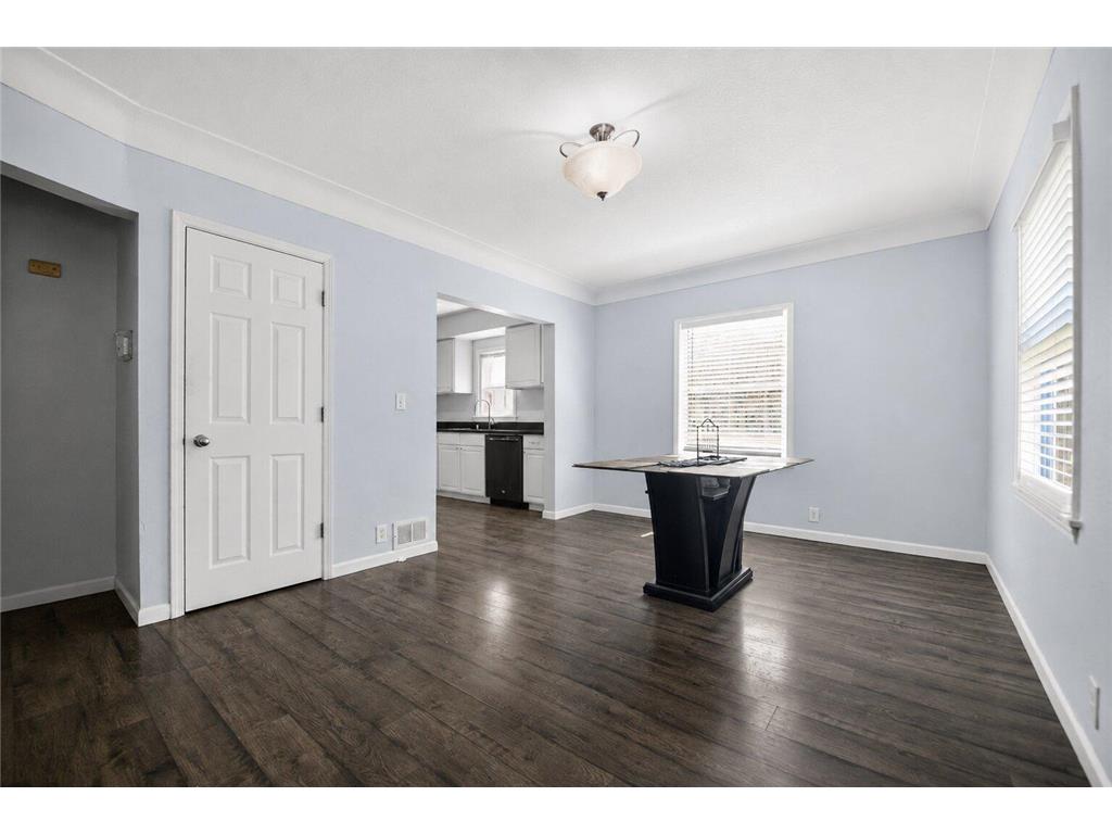 259 20th Avenue S South Saint Paul MN 55075 7080050 image11