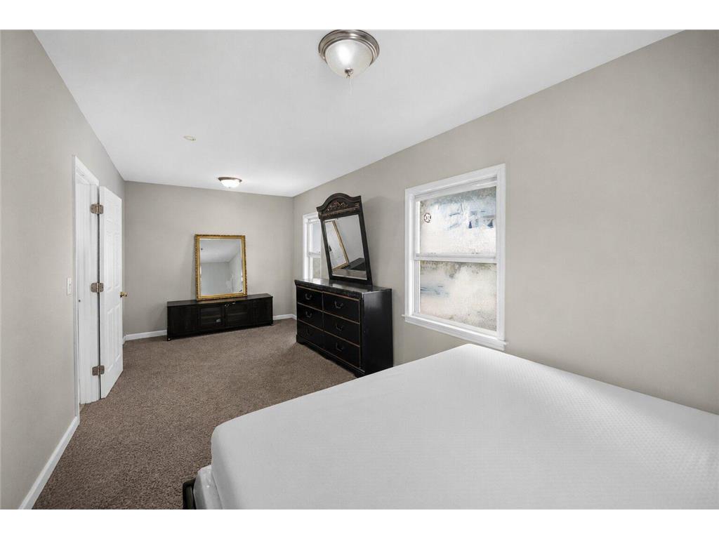 259 20th Avenue S South Saint Paul MN 55075 7080050 image14