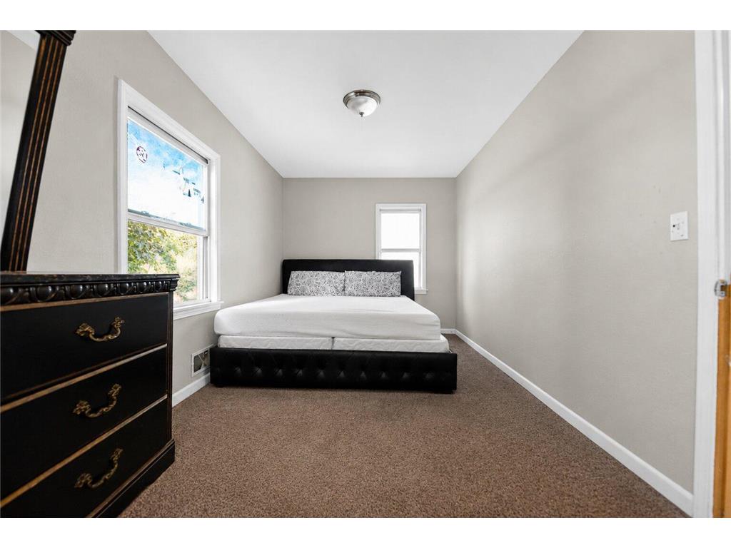 259 20th Avenue S South Saint Paul MN 55075 7080050 image15